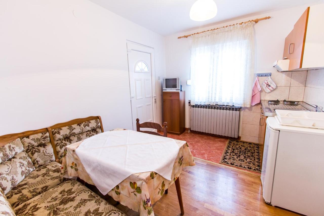 Apartments & Rooms Krk Krk Island Szoba fotó